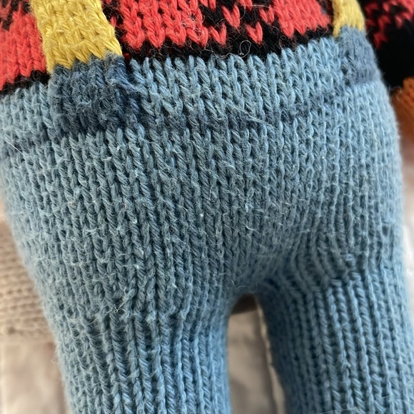 Cuddle + Kind Wyatt the Fox Little 13inch knit toy - Picture 8 of 8